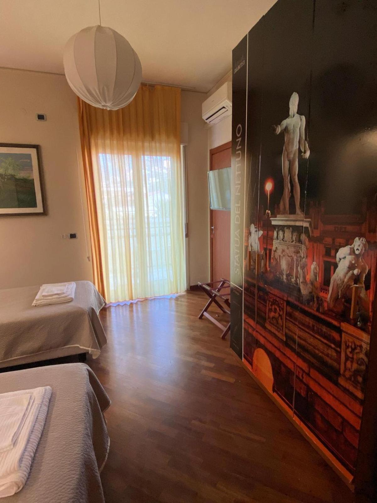 Casa Battisti Messina Guest House In Centro Citta, Ideale Per Famiglie O Gruppi Bagian luar foto
