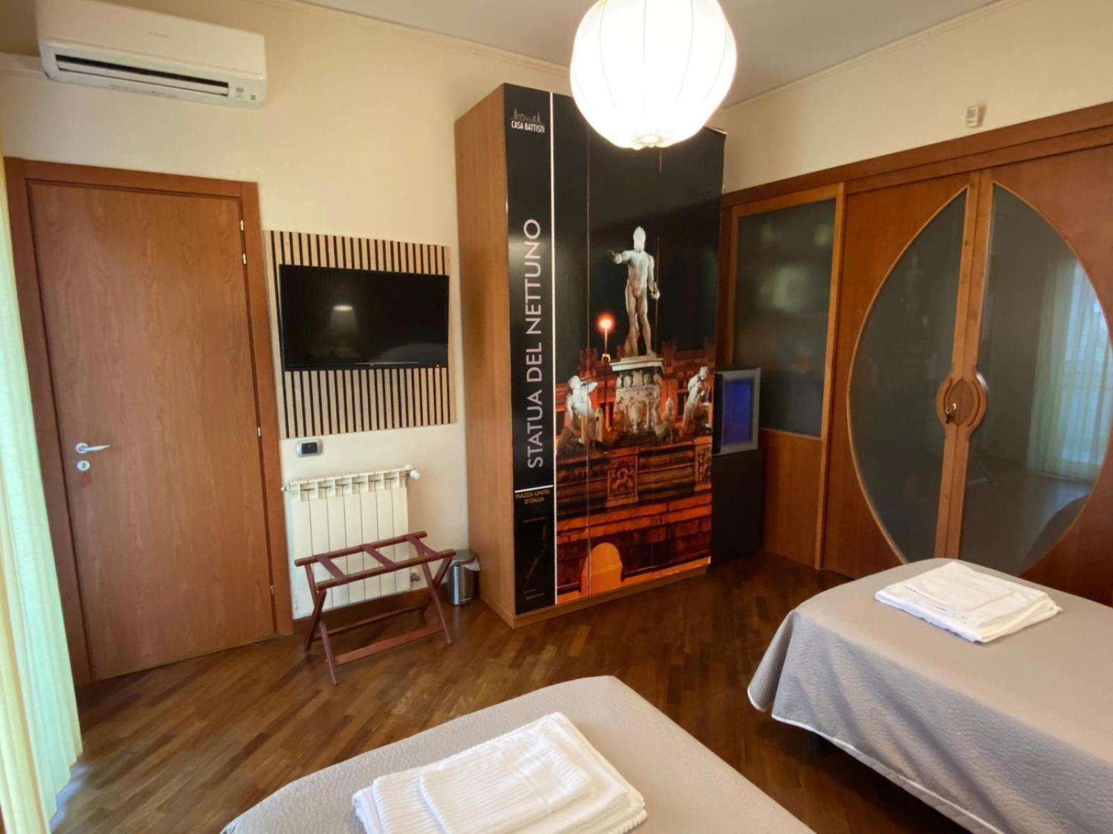 Casa Battisti Messina Guest House In Centro Citta, Ideale Per Famiglie O Gruppi Bagian luar foto